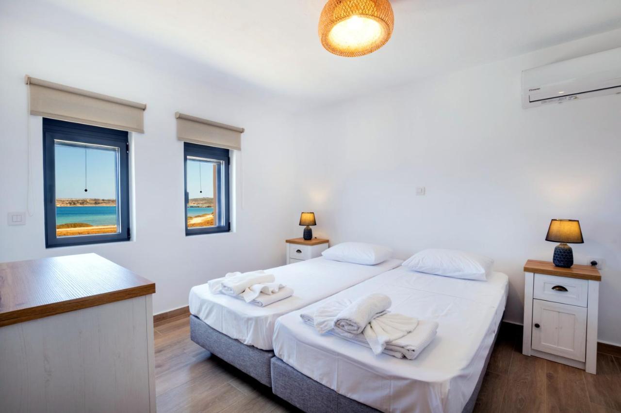 Cato Agro 5, Seafront Villa With Private Pool Afiartis Exteriör bild